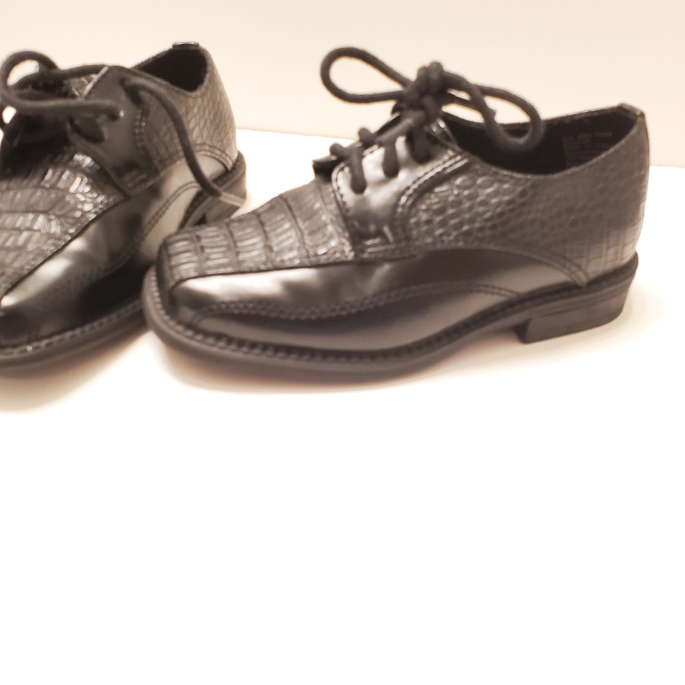 BOYS NEW Dress Shoes Size 7 1/2